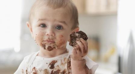 6 Cara agar Senyum Anak kian menawan