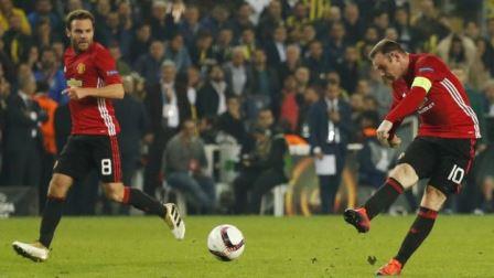 Manchester United kalah 1-2 dari Fenerbahce di Liga Eropa